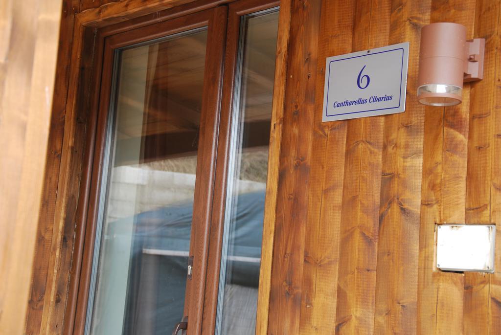 Guest House Caracas Lorica Extérieur photo